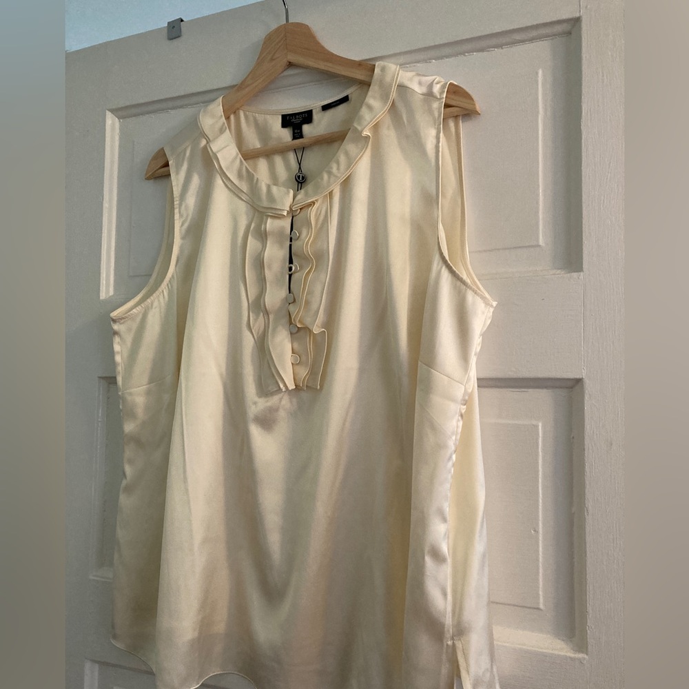 NWT Talbots Ivory Sleeveless Stretch Blouse 16W